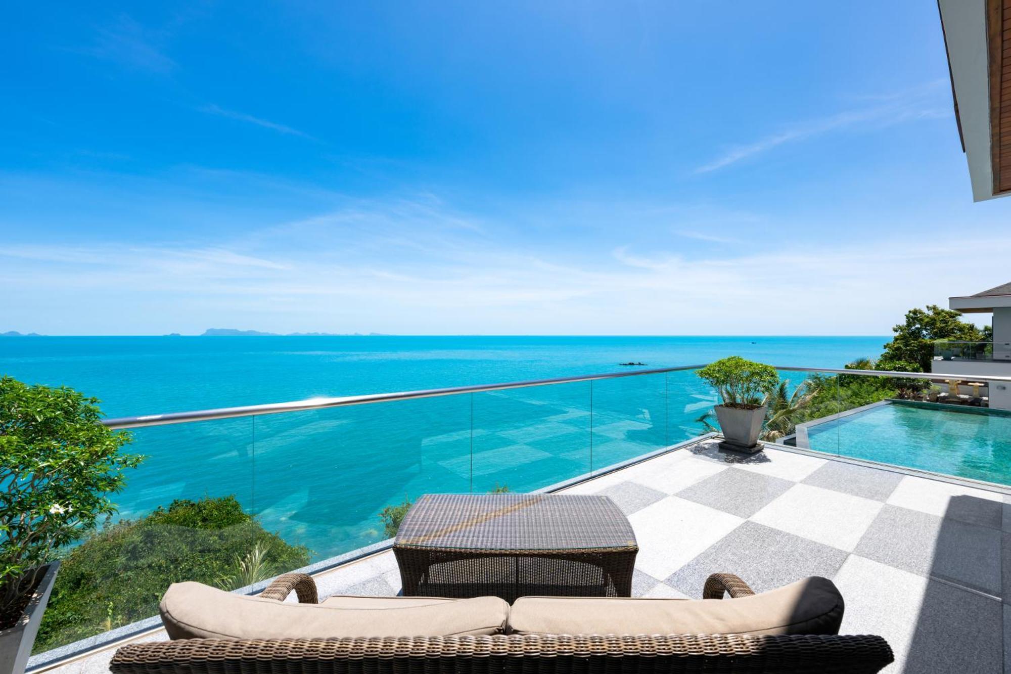 Agara-5 Bedroom Cliffside Ocean Front